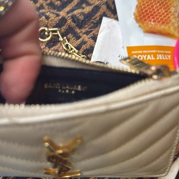 Yves Saint Laurent Cream Card Holder - Picture 6 of 6